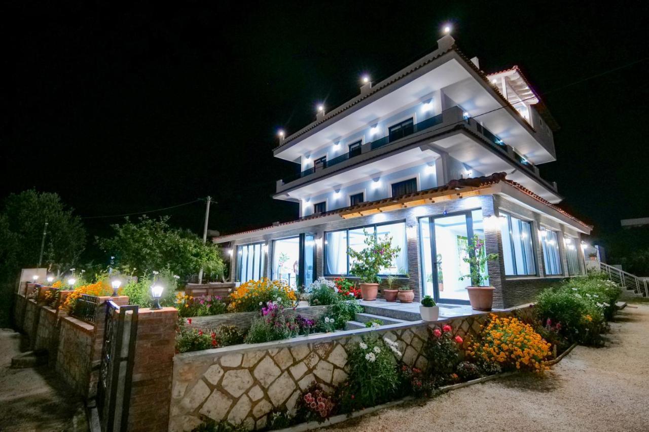 Venti Et Maris Hotel Ksamil Ngoại thất bức ảnh